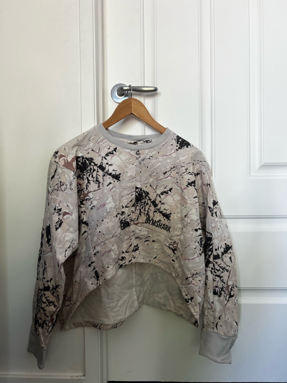 Gymshark Abstract Marble Cropped Sweatshirt - Beige, Black & Pale Pink